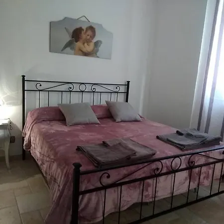 Bed & Breakfast Trulli Gloria