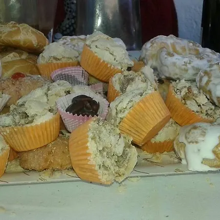 Trulli Gloria Bed & Breakfast 3*